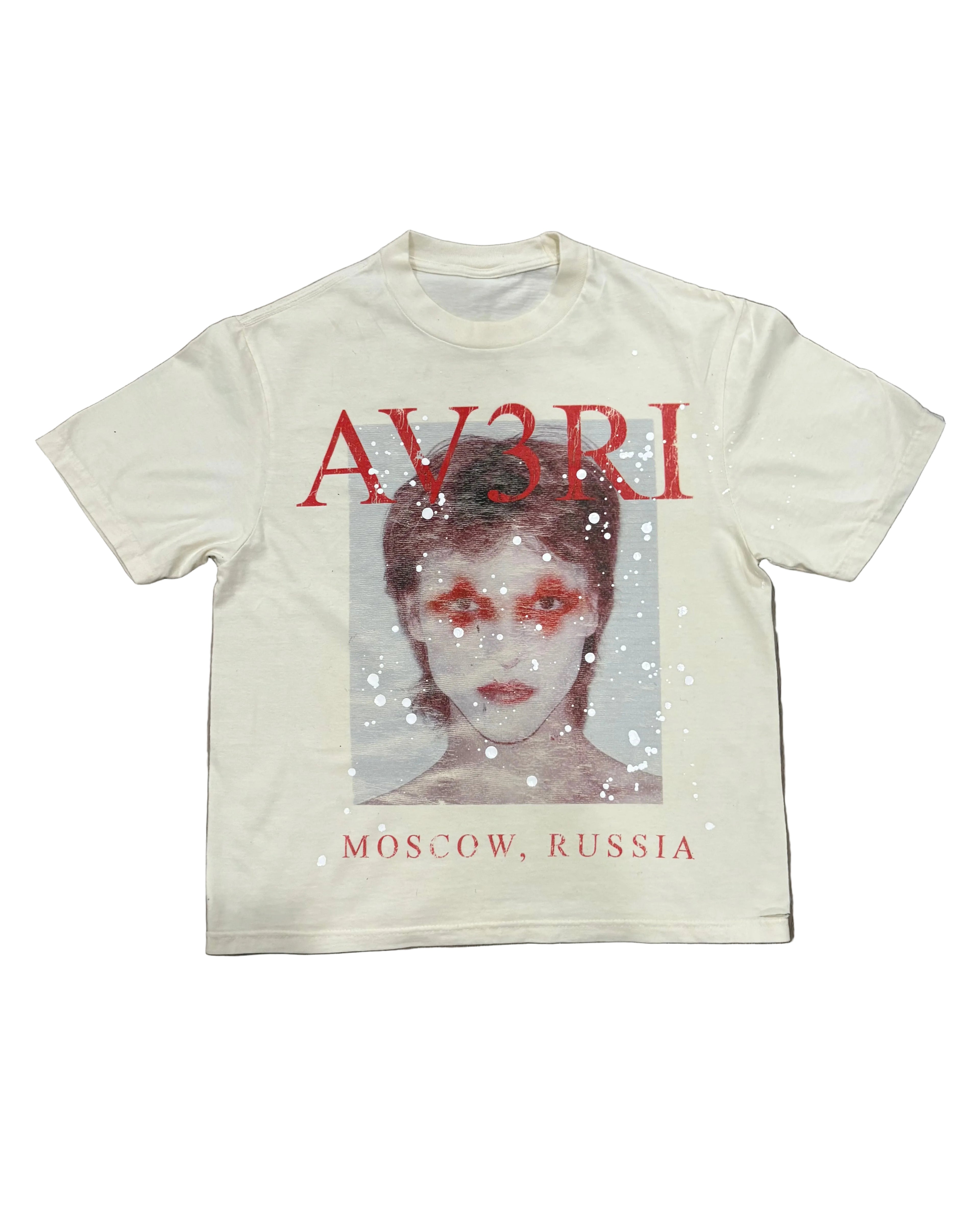 Averi tee